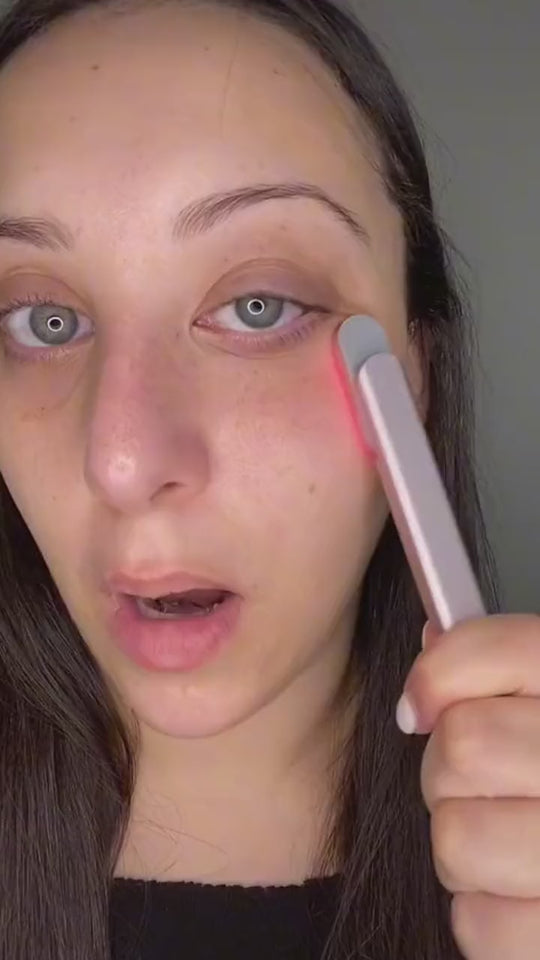 Evening ritual with the Lumienne Glow Wand
